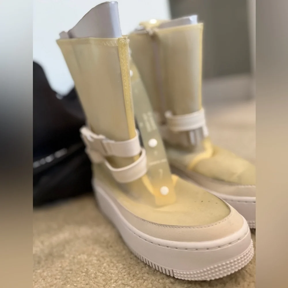 Nike Air Force 1 Sage Hi LX Clear Boot NIB - The Force Is Female - Women Size 7 - Picture 5 of 9